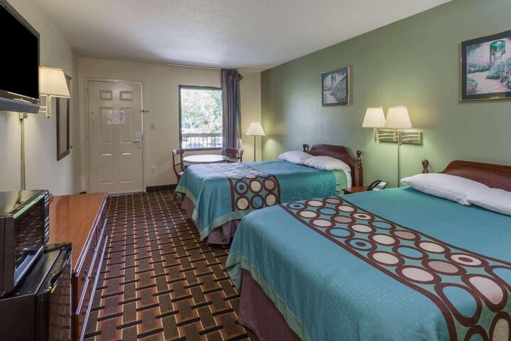 1 King Bed (1 of 3)