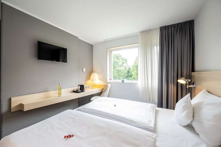 Room 9 of 59