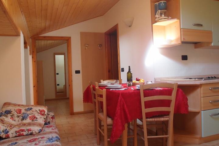 Room 12 of 39
