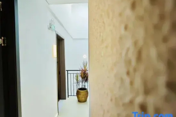 Floral Hotel · Yue hotel