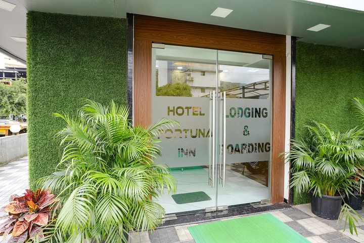 Hotel 26 of 28