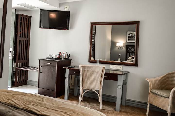 Room 34 of 75
