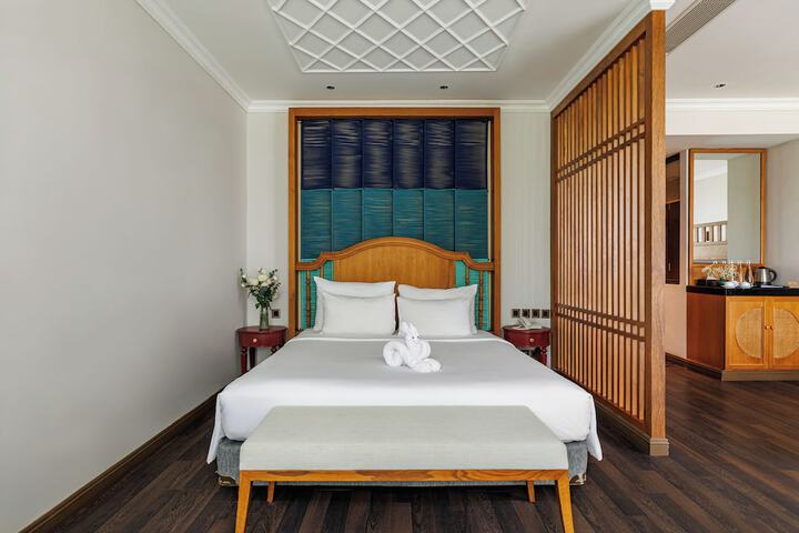 Room 20 of 115