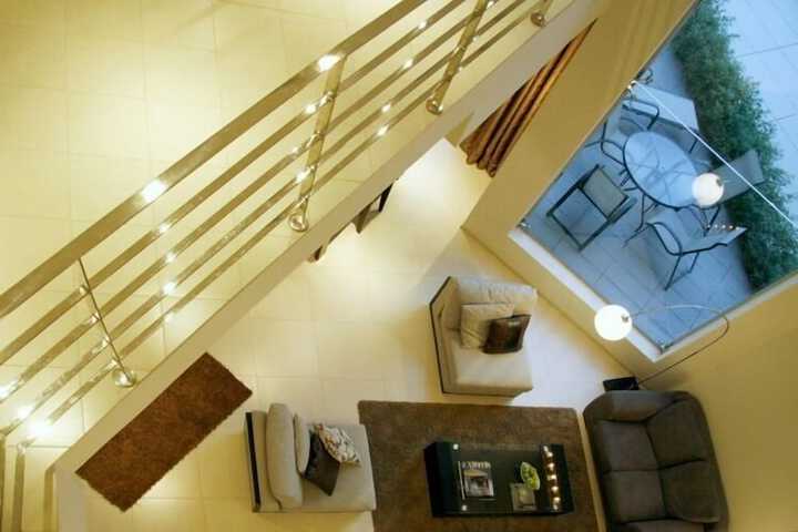 Room 16 of 26