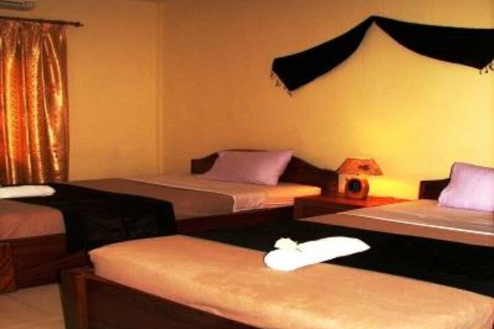 Room 5 of 5
