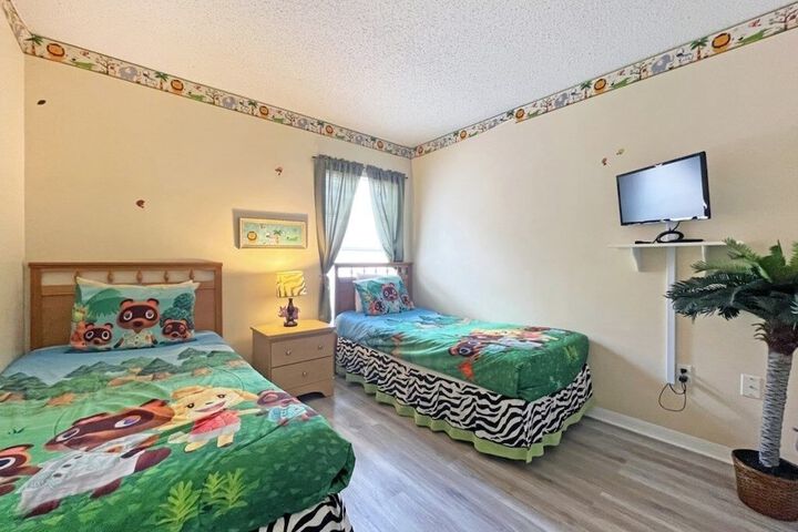 Room 7 of 31