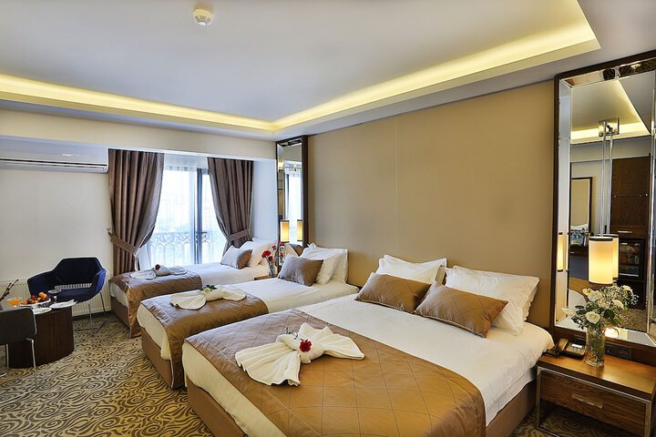 Room 34 of 84