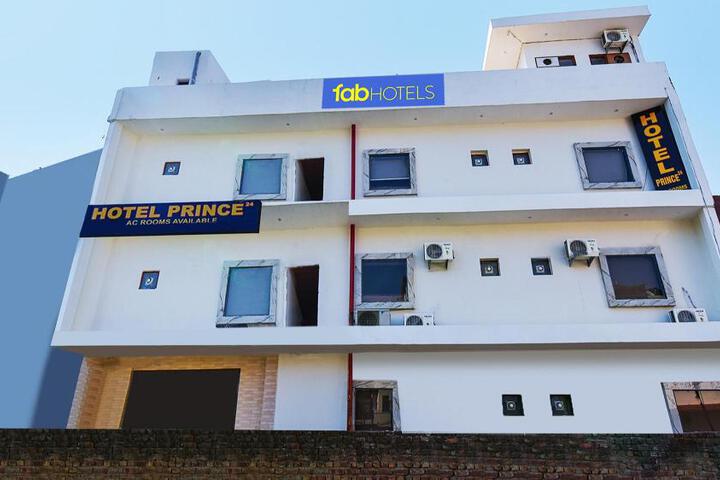 FabHotel Prince 24