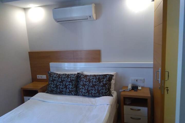 Room 15 of 123