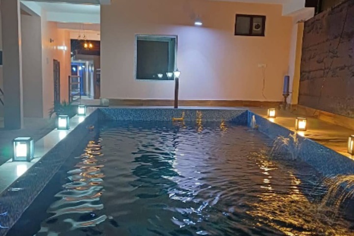 Pool 26 of 45