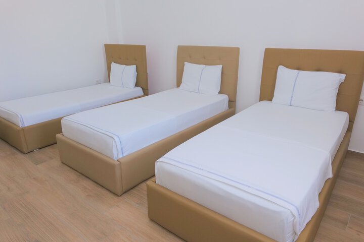 Room 2 of 56