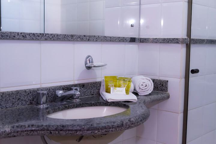 Clean Restrooms