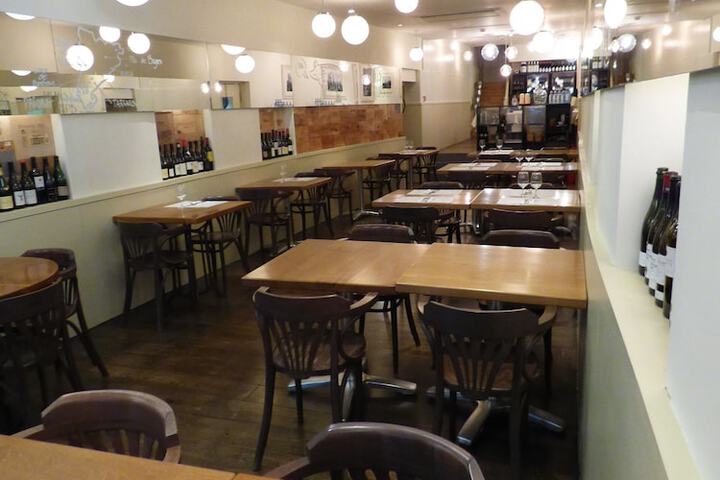 Dining 124 of 193