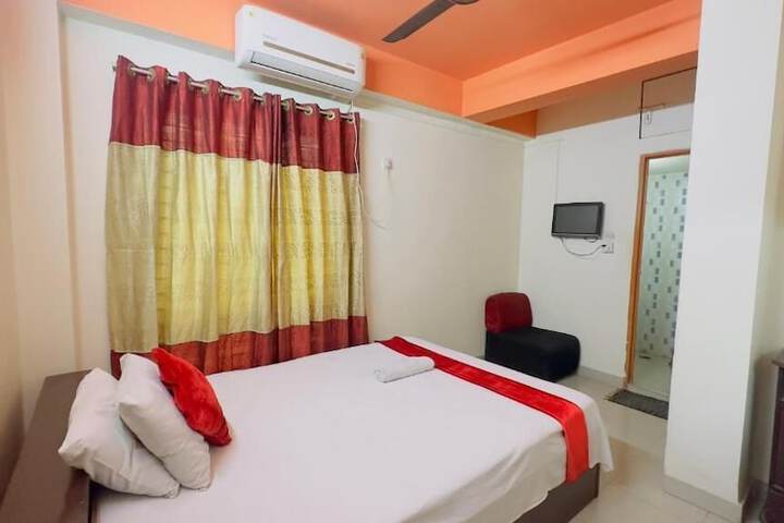 Room 10 of 20