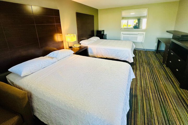 Room 12 of 39