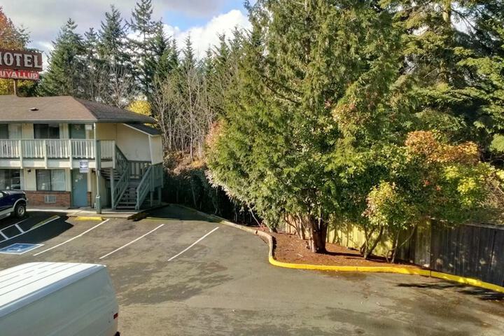 Property Grounds 13 of 23