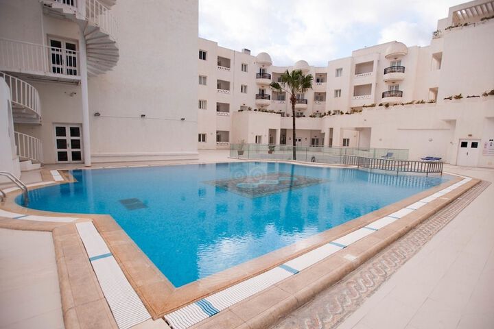Pool Hotel