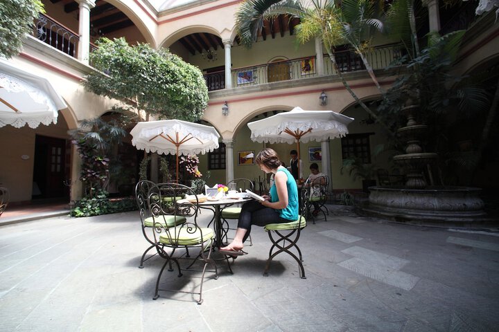 Dining Photos