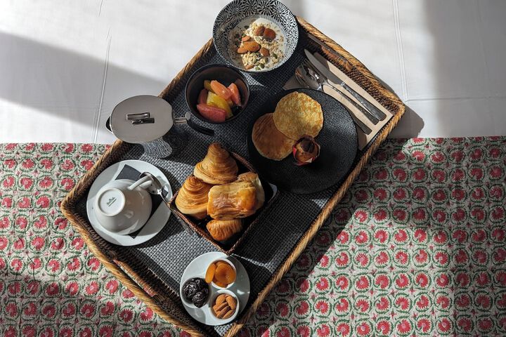 Breakfast/Coffee Service 48 of 64