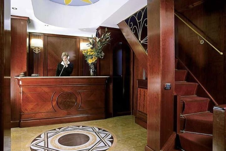 Lobby Entry