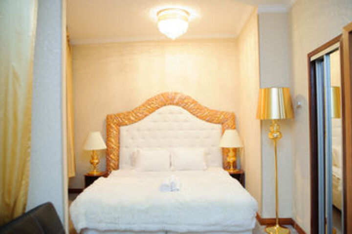 Room 29 of 65