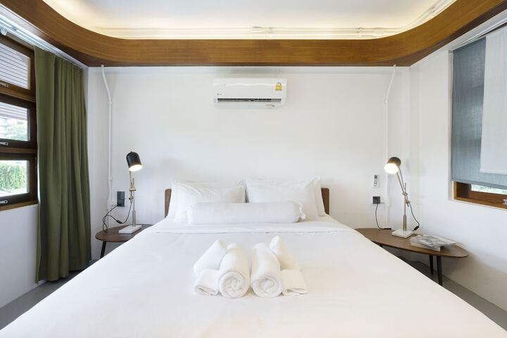 Room 48 of 219