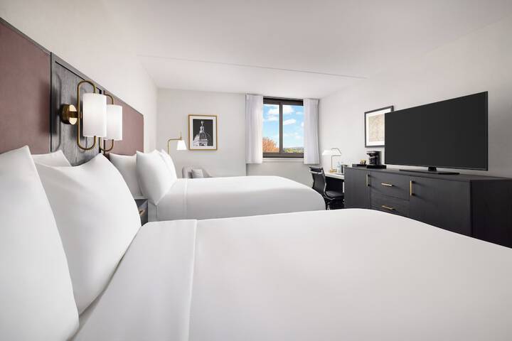 Room 4 of 21