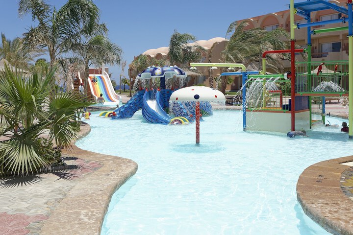 Pool 30 of 93