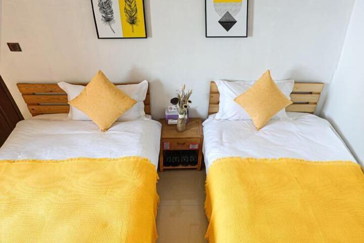 Room 44 of 62
