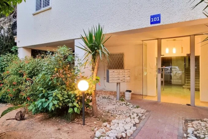 Image of Apt Solaire 1BR Tel Aviv Center Shlomo Hamelech St. Tl68