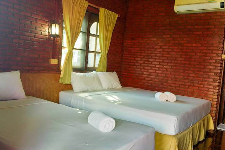 Room 15 of 47