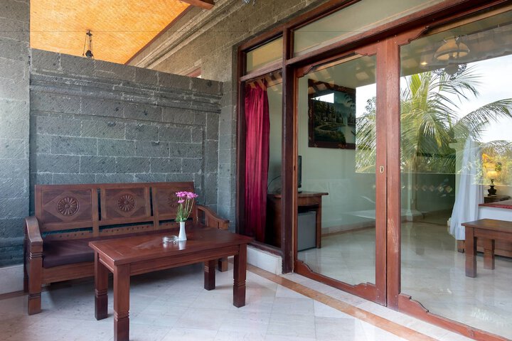 Terrace/Patio 38 of 71