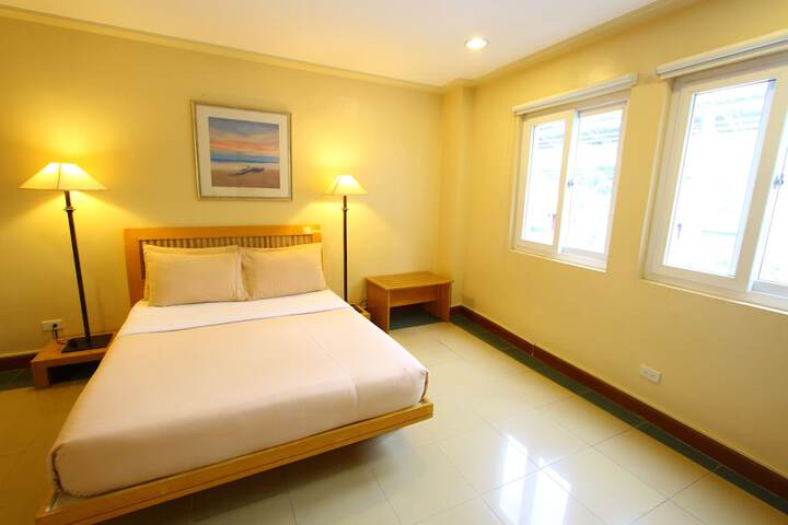 Room 5 of 29