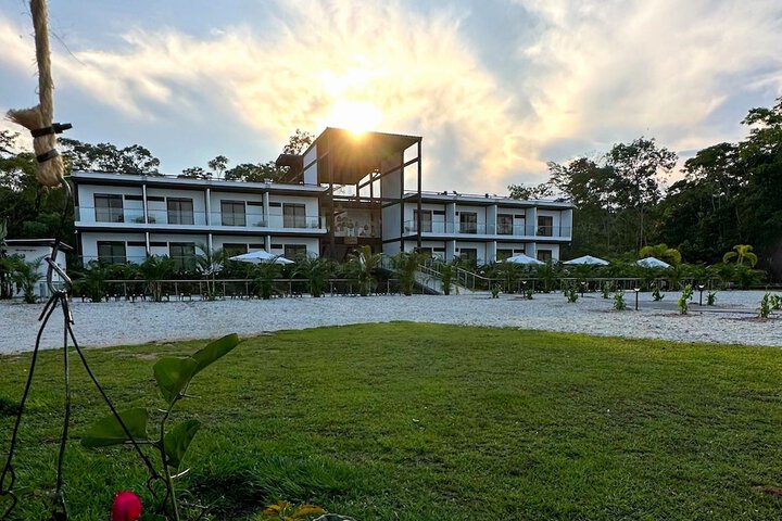 Hotel Capri Doradal in Puerto Triunfo