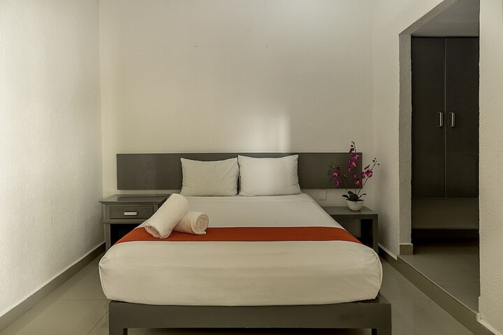 Room 15 of 45