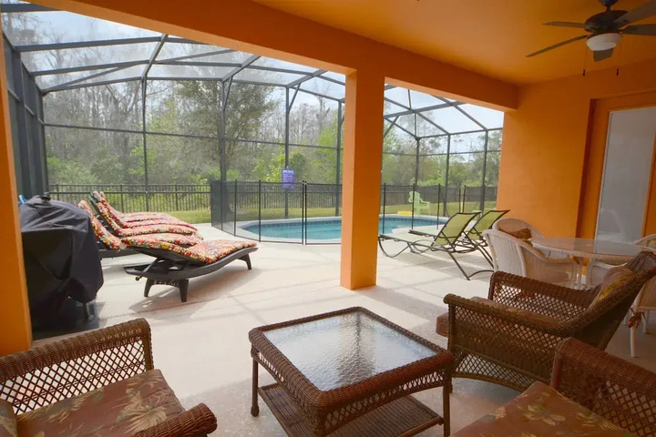 Terrace/Patio 8 of 23