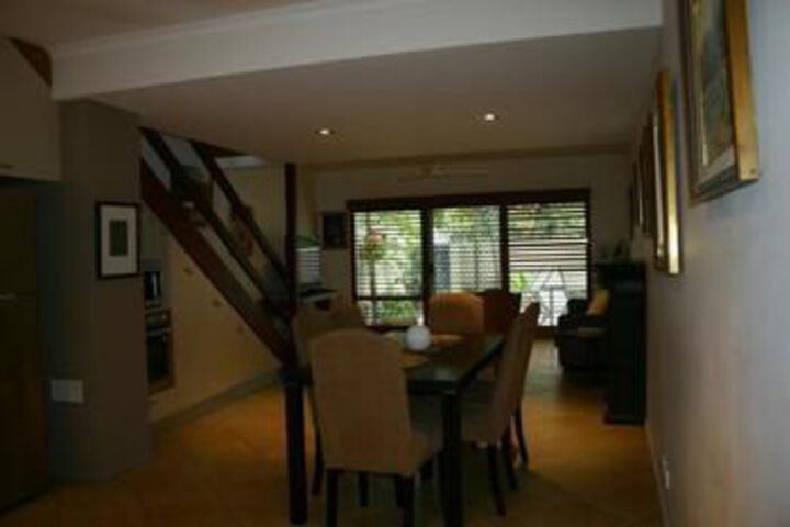 Room 18 of 28