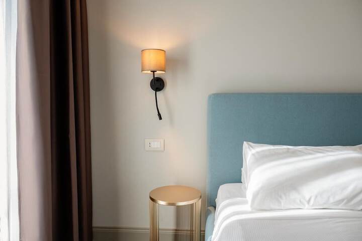 Room 30 of 60