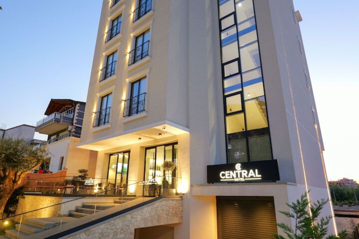 Hotel 41 of 52
