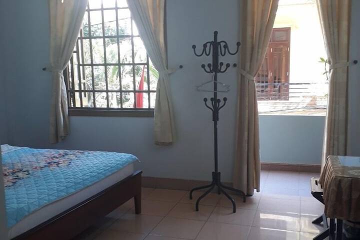 Room 20 of 31