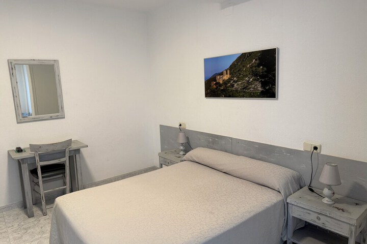 Room 11 of 47