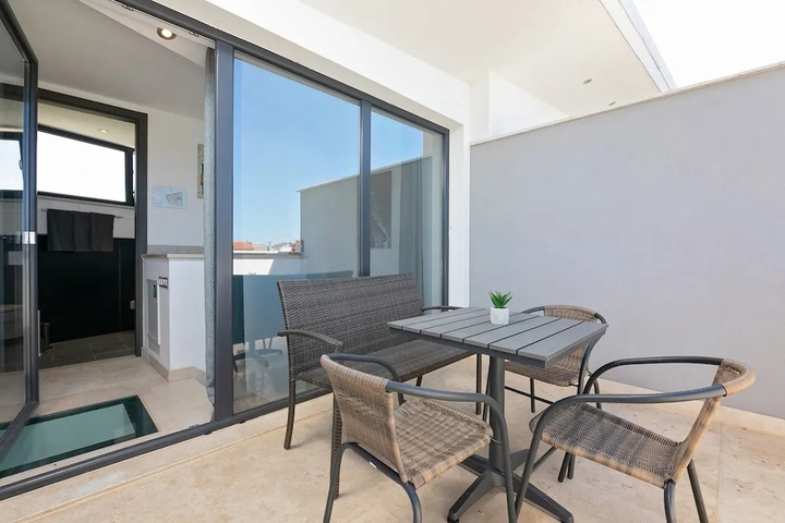 Terrace/Patio 7 of 14