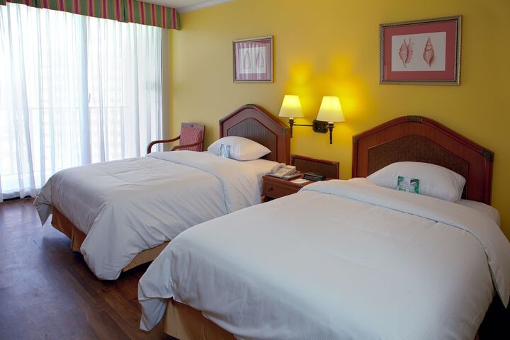 Room 20 of 130