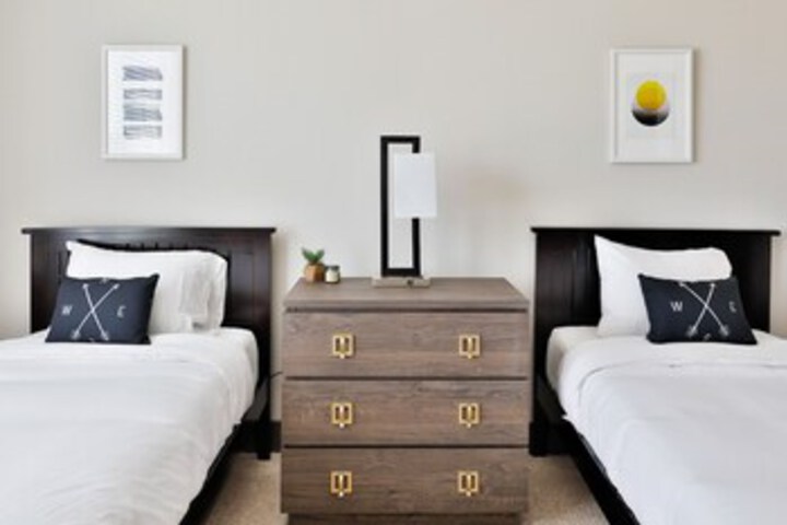 Room 136 of 188