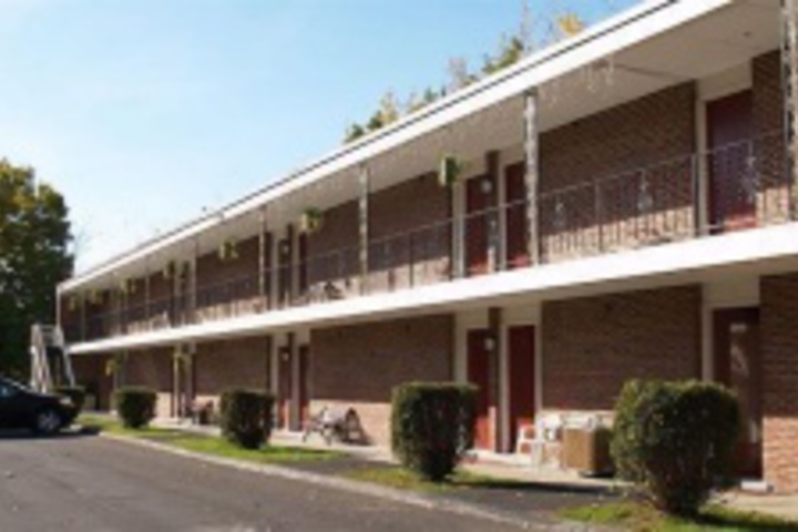 Hotel 8 of 228