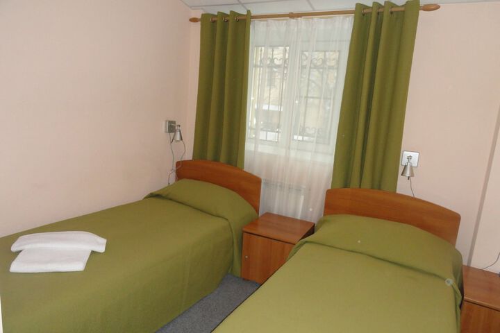 Room 28 of 47