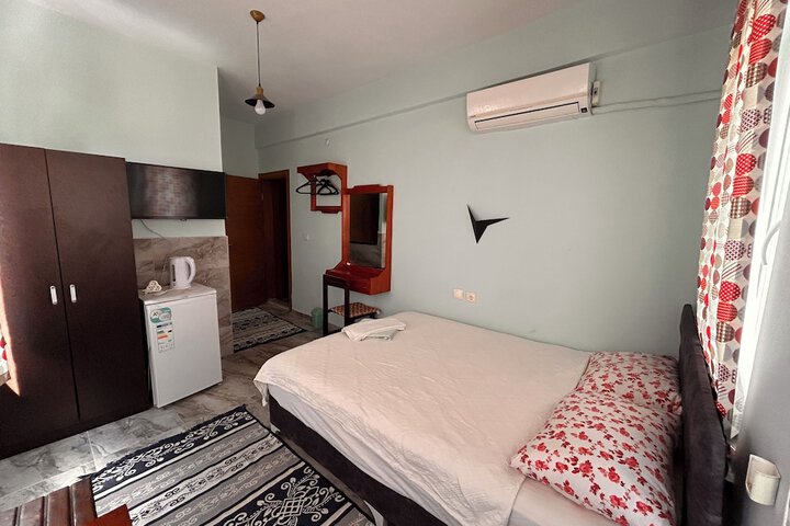 Room 15 of 41