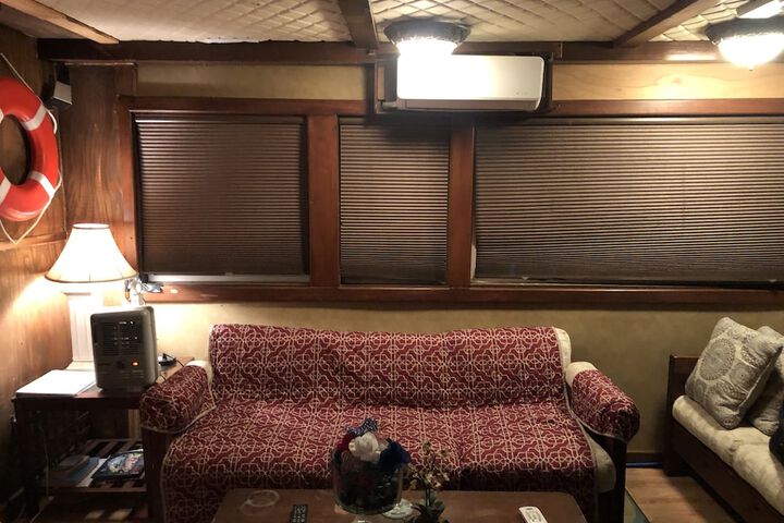 Room 12 of 40