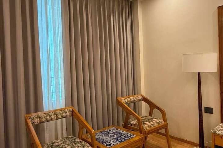 Room 54 of 144