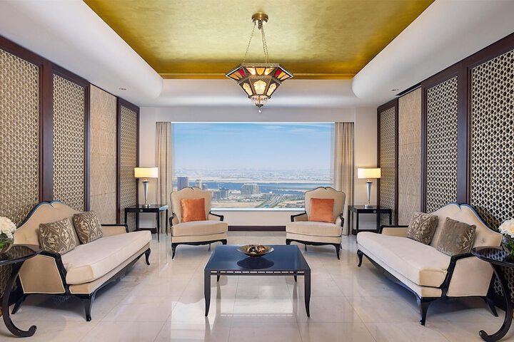 Room 51 of 113